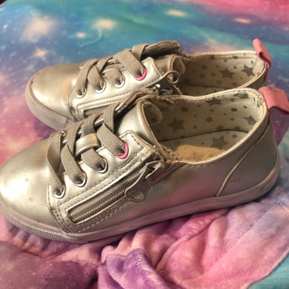 Cat & jack little girls shoes - Picture 2 of 3